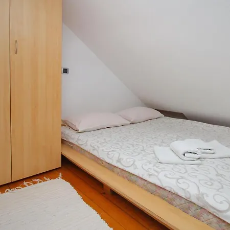 Zlatiborski Konak Apartment *